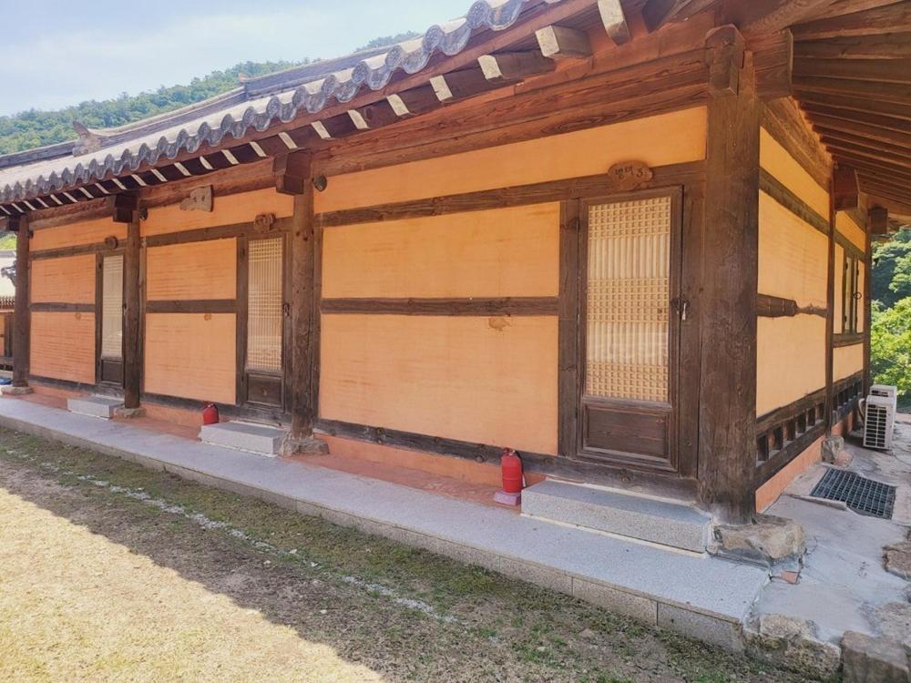 Yeongwol Hwanggung Hanok Pension Pokoj fotografie